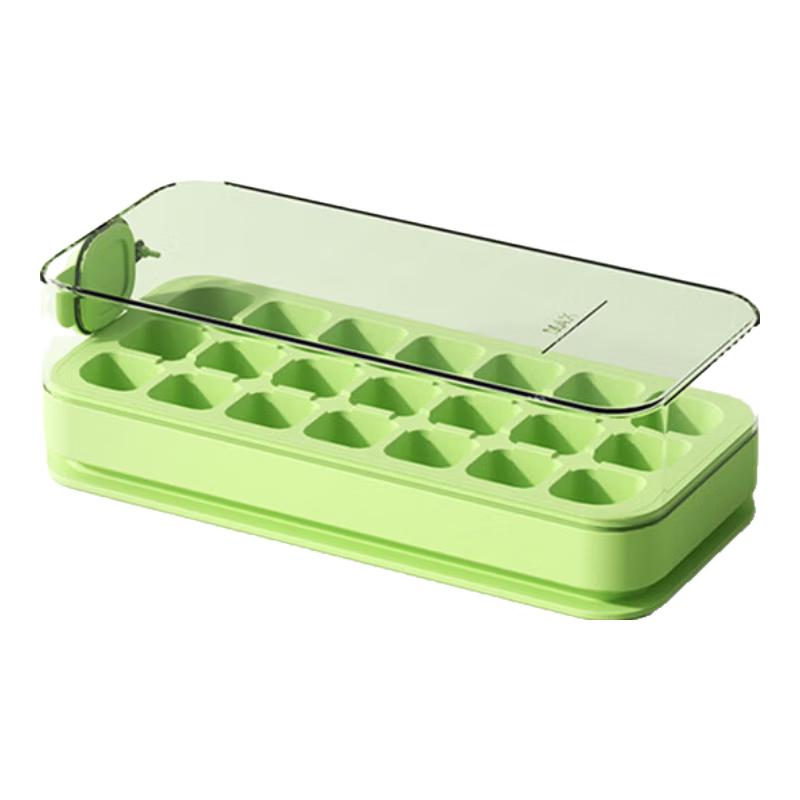 

Modern Housewife Press-Type Ice Cube Tray Set