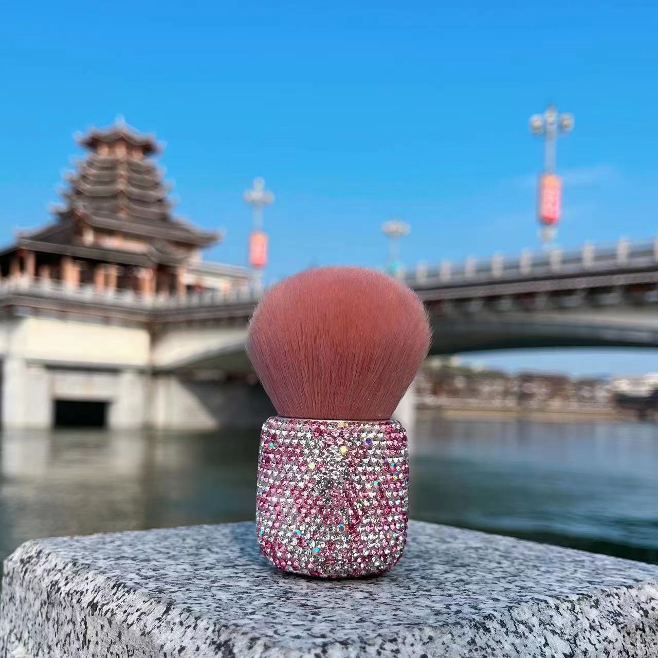 Diamond Loose Powder Brush Highlight Brush Creative Full Diamond Dust Brush Mushroom Head Beauty Nail Art Cleaning Brush