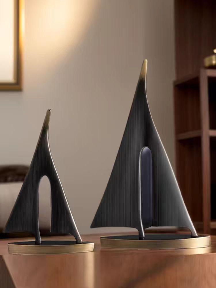 2-piece Set of Smooth Sailing Sailboats for Living Room Decoration,home Decoration, Bedroom Tabletop Decoration, Resin Craf