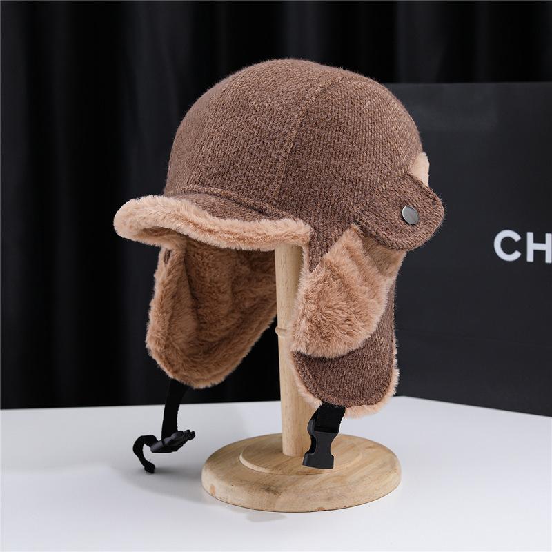Super Warm and Velvet Lei Feng Hat, Men's and Women's Winter Couple's Ear Protection Hat, Cold-proof Cap, Versatile Fashion Cloth Hat