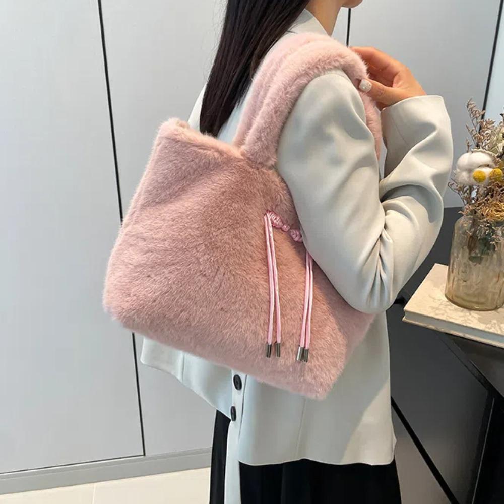 Versatile Plush Handbag Chinese Style Soft Shoulder Bag Trendy Hasp Bow Velvet Tote Bag  Shopping