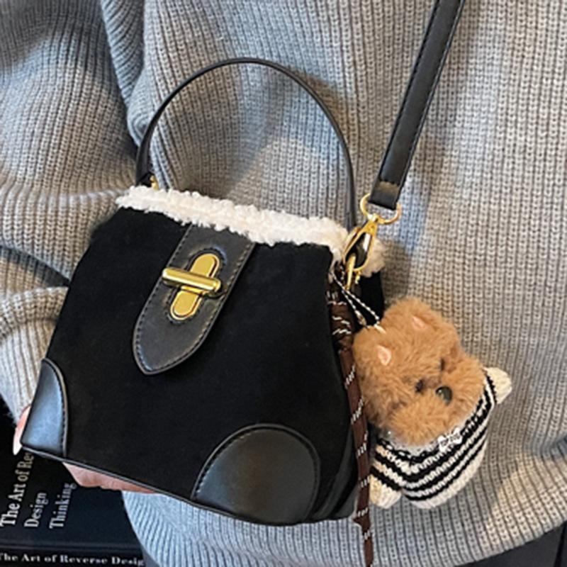 Commuting Handbag for Work, Lady's Handbag, Exquisite Bucket Bag, Casual Retro Bag