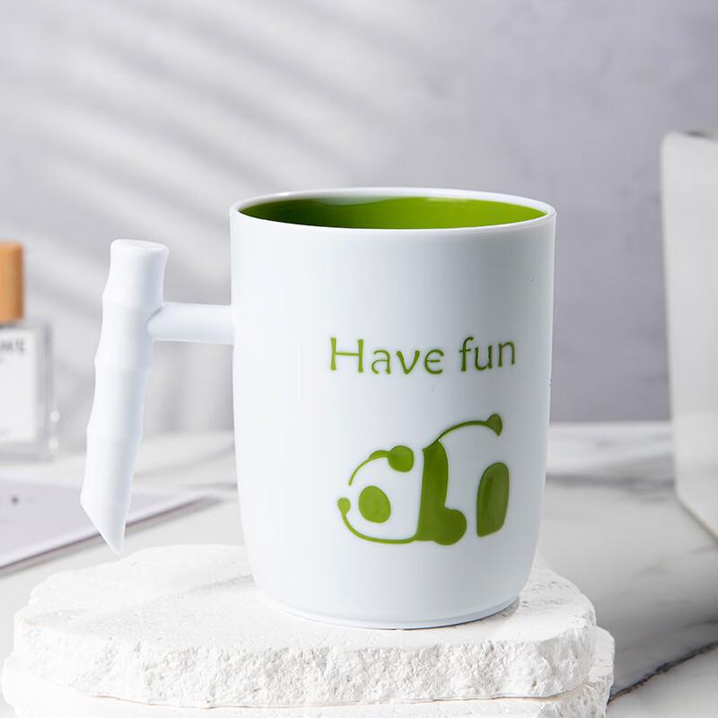 

YIXI Мультяшная стаканчик для ополаскивателя рта