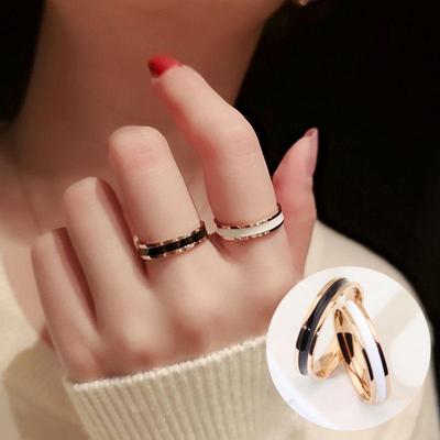 Trendiger Schwarz-Weiß Titanstahl Zeigefingerring für Damen