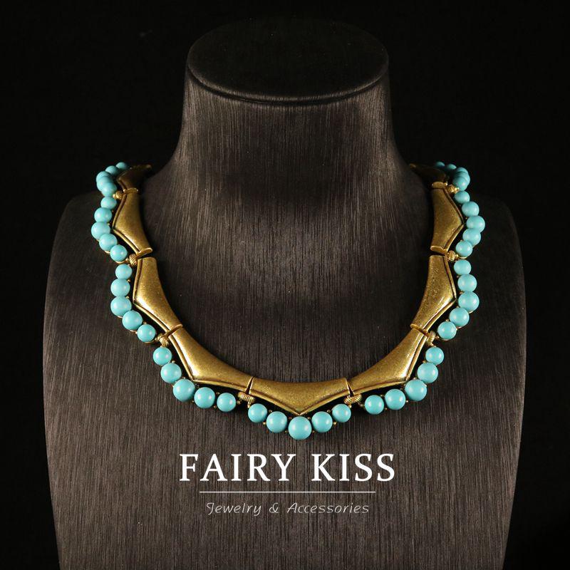 Vintage Geometric Stone Gold Jewelry Set: Exquisite Temperament and Unique Personality