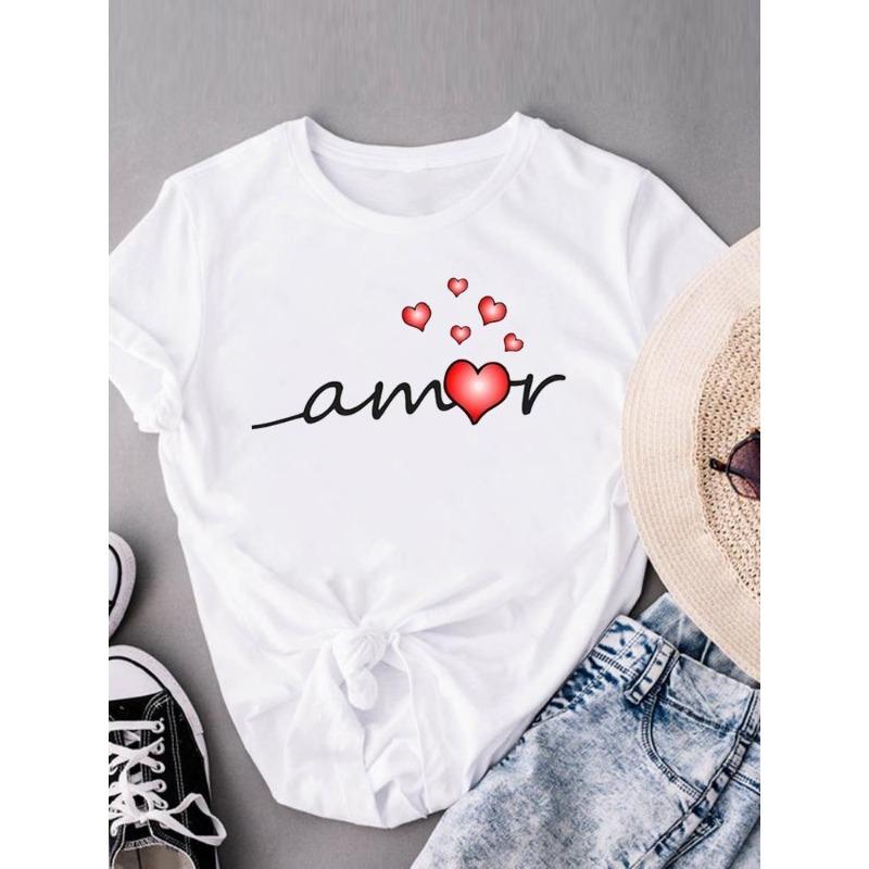 (European Size) Sweet Love Heart Women Tee Top Style Trend Cute Clothing Casual Short Sleeve Fashion Print Lady Tshirt Female Graphic T-shirts