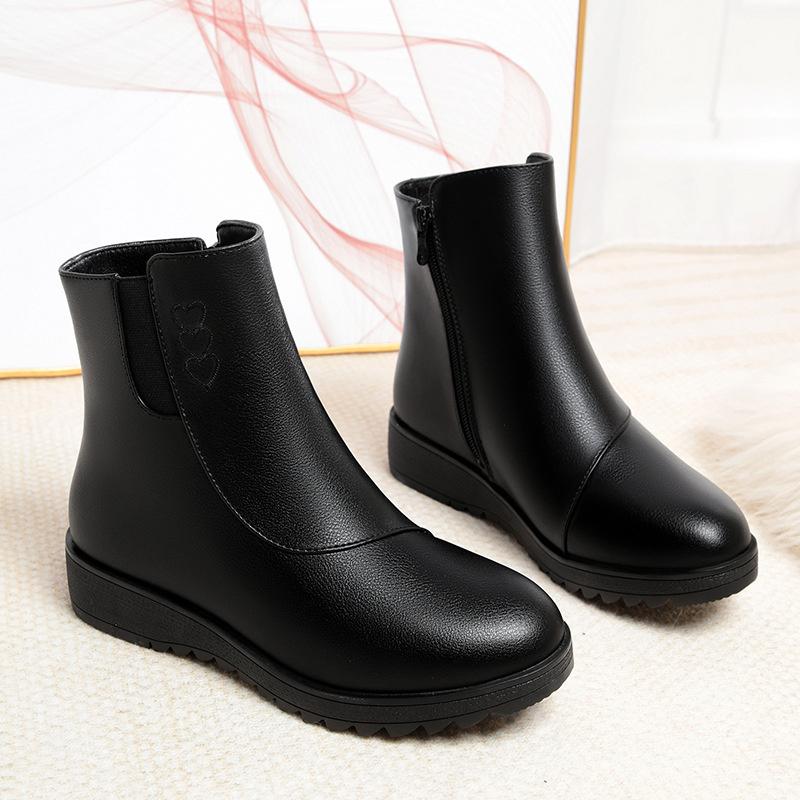 Winter Boots Women New Cold-proof and Warm Mother's Shoes Wedge Platform Casual Short Boots Fashion Round Toe Snow Boots