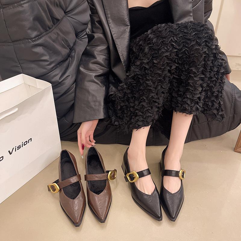 Francouzská retro měkká kůže s botami Mary Jane pro dámskou jarní novinku 2025 vysoké podpatky silný podpatek všestranné špičaté lodičky