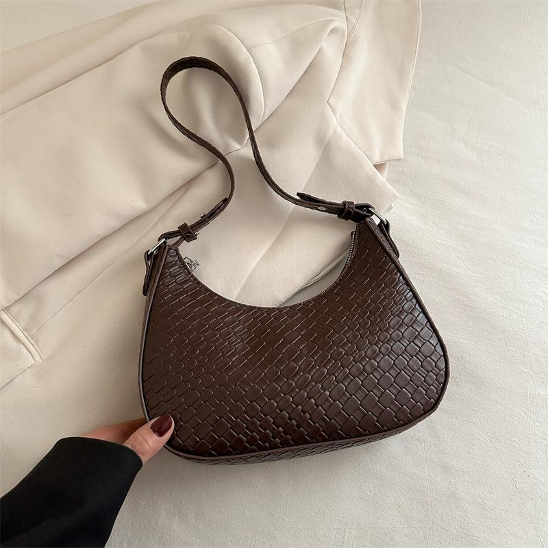 Woven underarm bag small bag tide 2025 spring shoulder messenger bag student dumpling bag minimalist women's bag