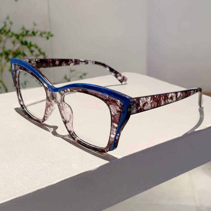 Women Cat Eye Glasses  New Fashion Vintage Blue Light Blocking Eyewear Trendy Stylish Design Oversized Eyeglasses