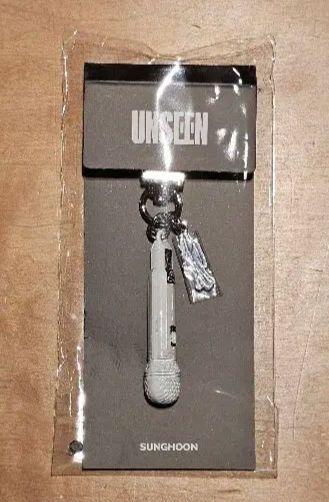 [USED] ENHYPEN UNSEEN Microphone Keyring Sunghoon