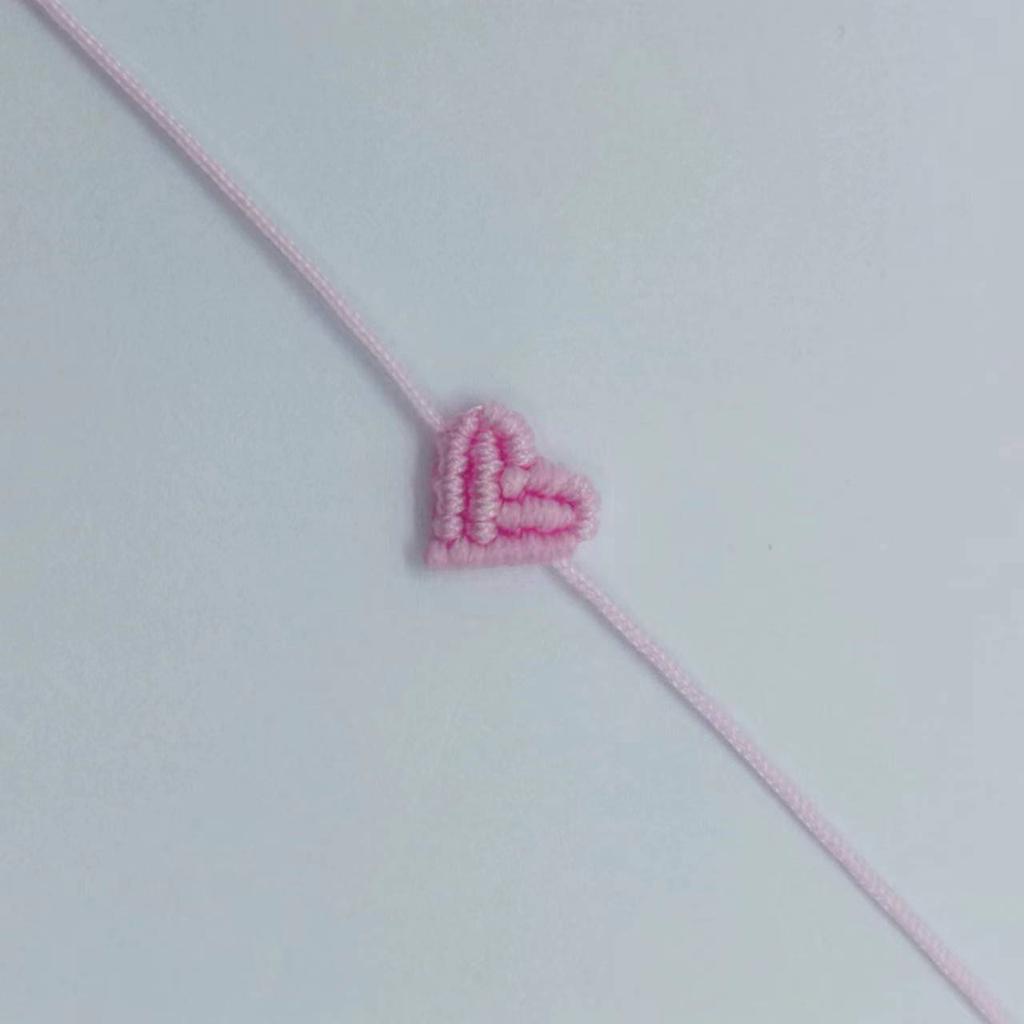 Handiwork Hand Knitting Peach Heart-Shaped Lucky Red Rope Bracelet Adjustable Women Bestie Charm Simple Men Couple Lovers Gift
