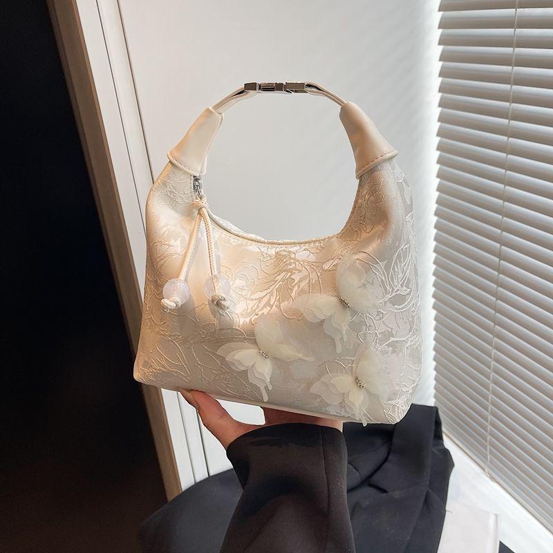 Super Fire Niche New Chinese Bag Women 2025 New Summer National Style Embroidery Small Bag Versatile Messenger Dumpling Bag