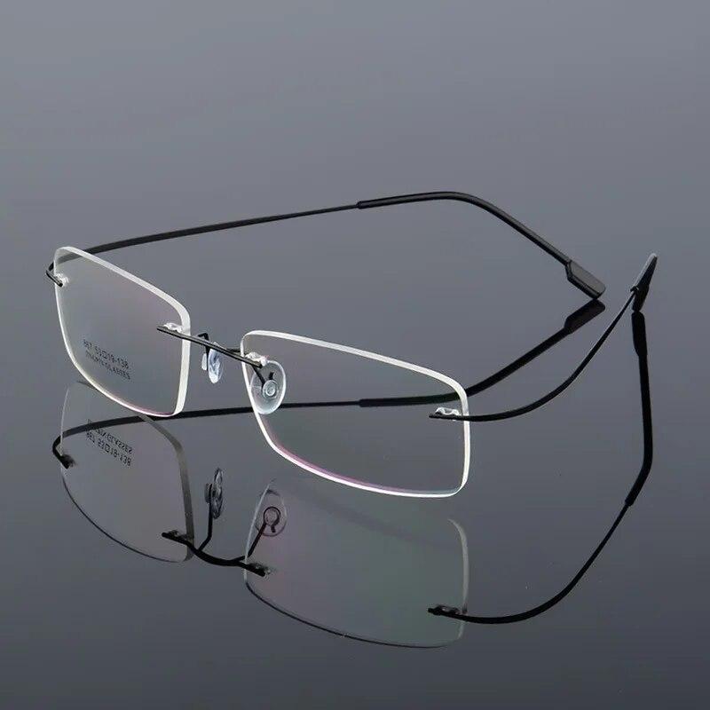 Myopia Glasses with Green Coating for Men and Women, Ultralight Frame, No Artificial Rimless