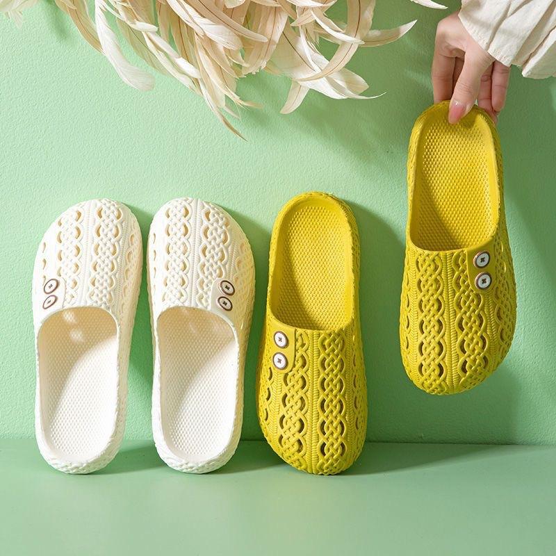 2025 New Hole Shoes Closed Toe Women's Shoes Summer Non-slip Comfortable Home Wear Bathroom Soft Bottom Dormitory Casual Slippers