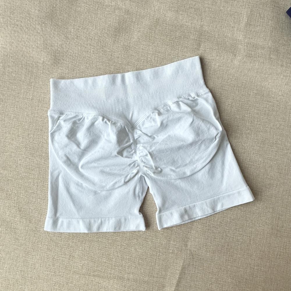 DFYNE Candy Color Raffung Nahtlose Yoga-Shorts - Dreiteiliger Bund, Enge Passform