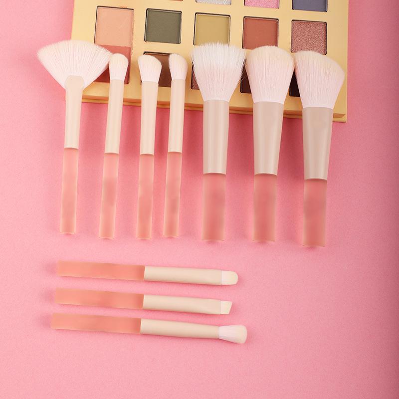 Mini 10-Piece Candy Makeup Brush Set: Stippling, Powder, Highlight, Eyeshadow