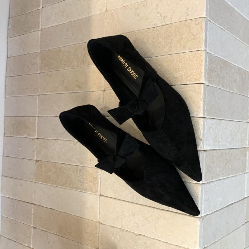 French Thick Heel Pointed Suede Mary Jane Shoes Women's 2025 Spring and Autumn New Evening Breeze with Skirt Low Heel Single Shoes Women's Shoes