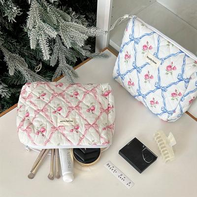 Borsa per il trucco in cotone trapuntato con fiocco e fiori, con cerniera, organizer per cosmetici da donna, borsa da donna in tessuto, custodia portatile per articoli da toeletta per ragazze