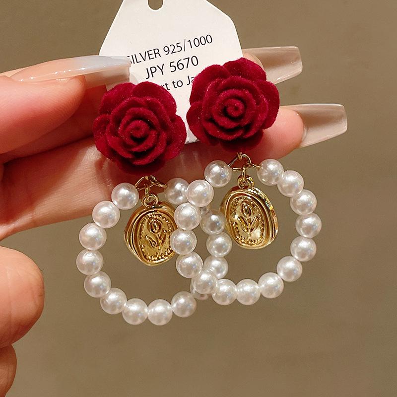 

Серьги с бантом из красного бархата и жемчугом Серебряная игла Анкола - Ретро Высококлассные Осенне-зимние Украшения