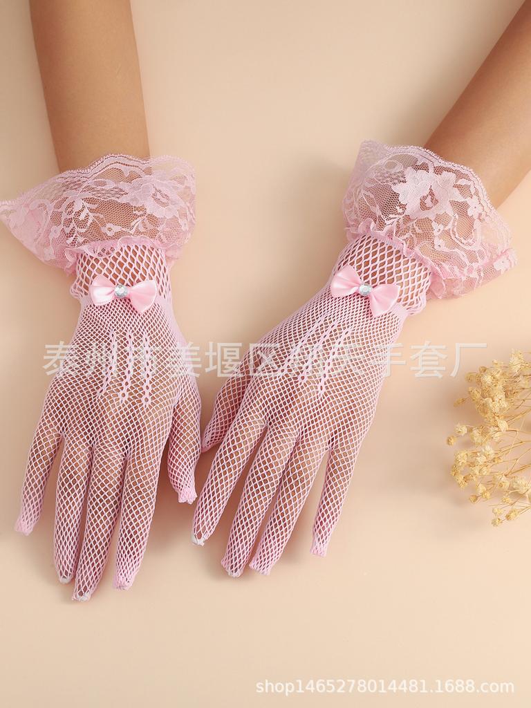 Girls Lolita Lace Fishnet Gloves Women Bridal Ceremony Etiquette Mesh Thin Mittens Gothic Punk Sexy Glove Black White Soft