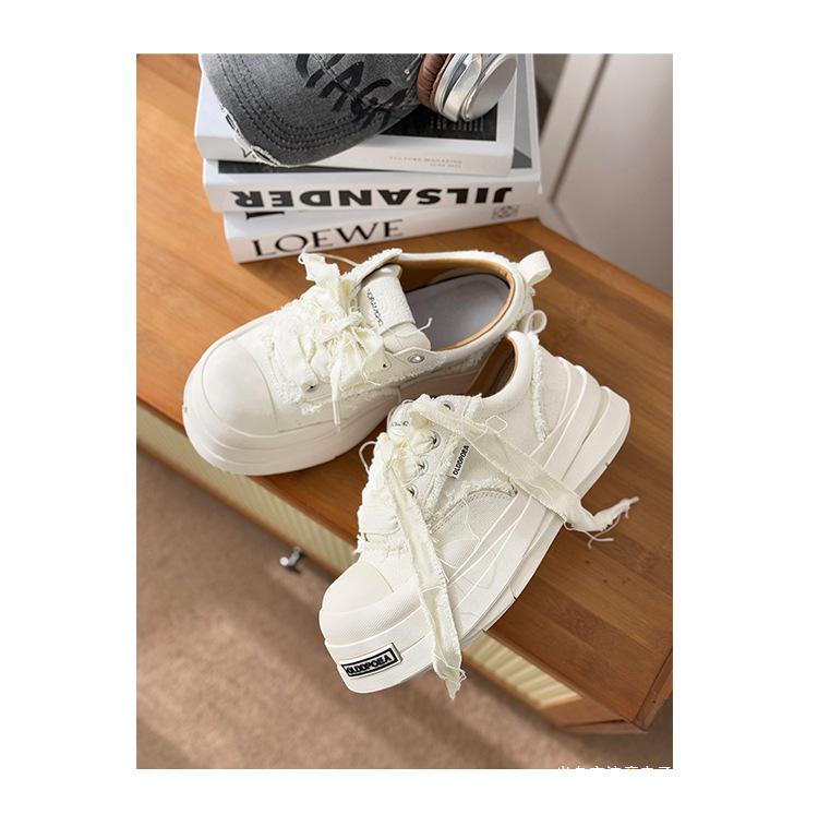 Mickey Men's Height-Boost Thick Sole Casual Canvas Skate Shoes 2025 - Trendy, Versatile High Street Sneakers for Couples.