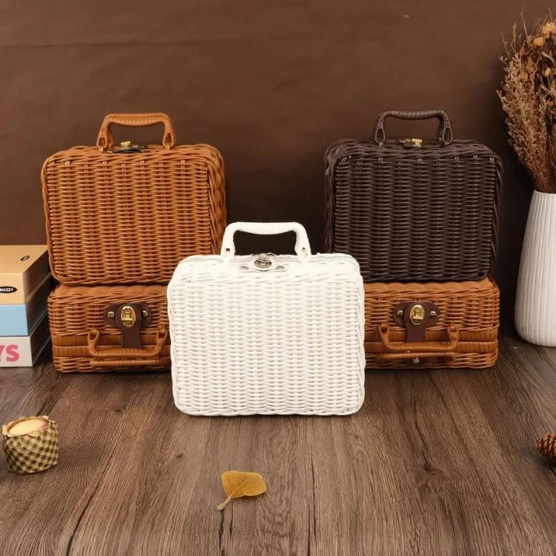 Vintage PP Rattan Woven Storage Box with Lid, Portable Travel Case, Perfect for Wedding Gifts and Holiday Packaging