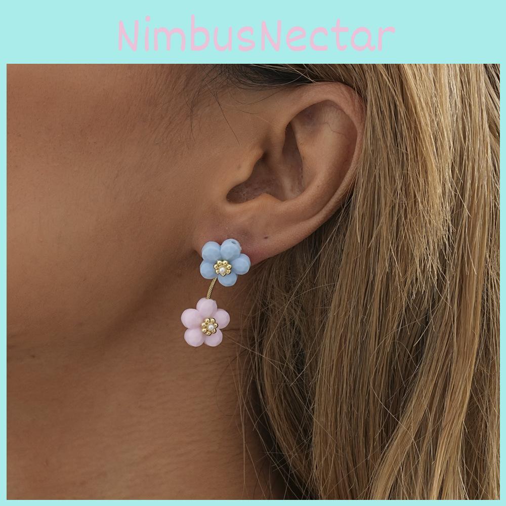 Stylish Resin Floral Stud Earrings Trendy Geometric Design For Women