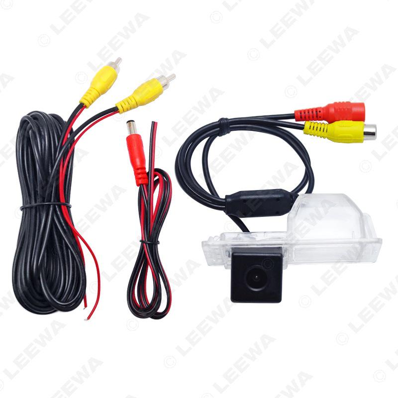 Chevrolet Aveo/Trax/Cruze Hatchback Rearview Camera with Reverse Image