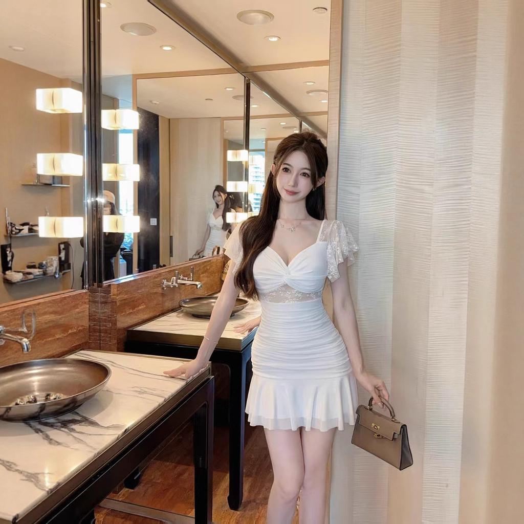 Sexy Lace Splicing Mesh Flying Sleeves Ruffle Edge Nightclub Fashion V-neck Hip-wrapped Bottoming Short Dress