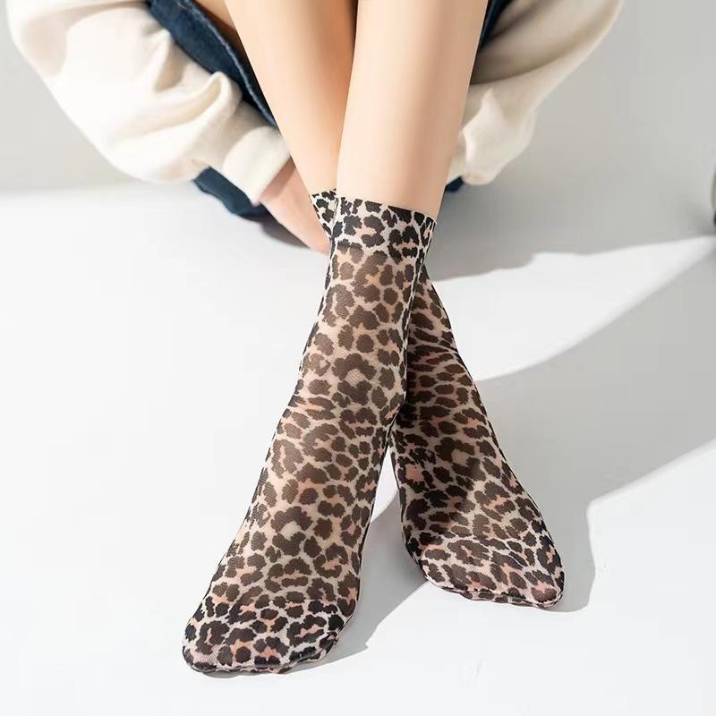 Chic Leopard Print Mesh Socks for Women - 1-Pack: Lightweight, Durable & Soft, Elevate Your Style & Comfort