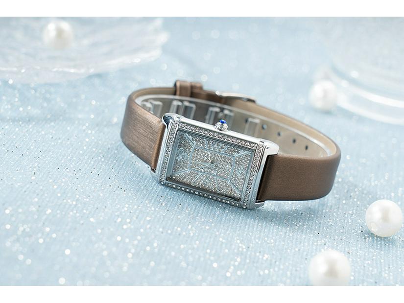 Elegancki Damski Zegarek z Diamentami Gwieździste Niebo - Luksusowy Kwadratowy Design z Pełnym Zestawem Diamentów