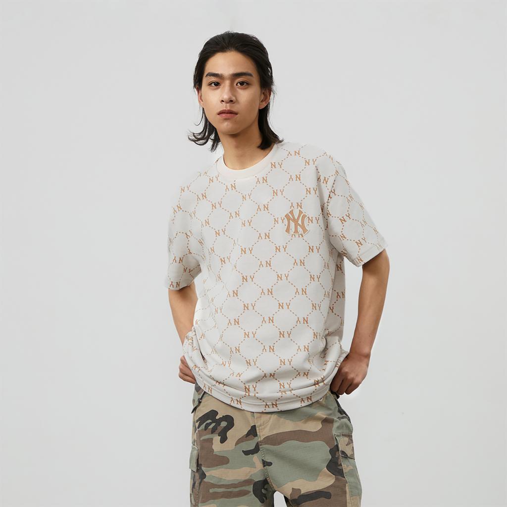 New MLB MONOGRAM Collection New York Yankees T Shirt Unisex Cream 3ATSM0143-50CRS