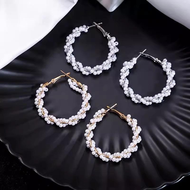 Women S925 Silver Needle Pearl Wrapped Circle Fashion Earrings Light Luxury Jewelry