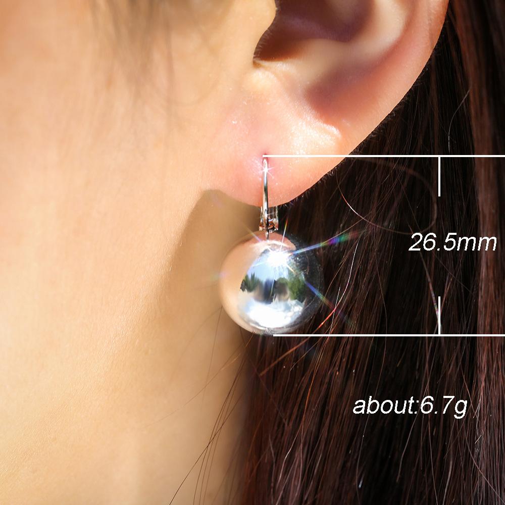 Huitan Einfache Ohrhänger im Metallic-Stil für Damen Vielseitige Mode Glatte Kugelform Anhänger Schmuckzubehör für Damen