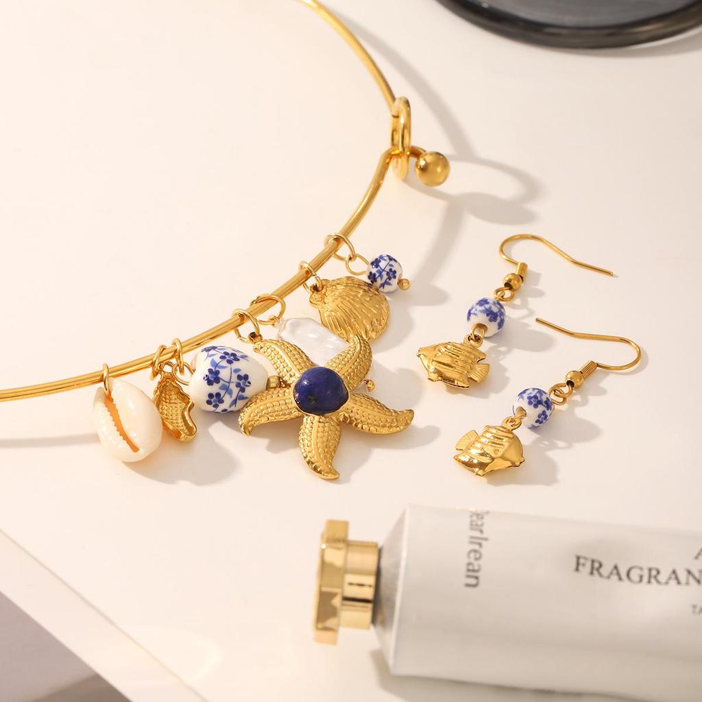 Women's Ocean-Themed Titanium Steel Necklace with Starfish, Fish, and Conch