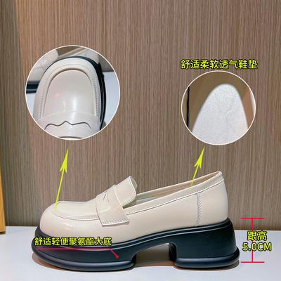 Mocassins en cuir pour femmes 2025 printemps et été nouveau style britannique petites chaussures en cuir pour femmes mode décontractée chaussures simples tendance polyvalentes pour femmes
