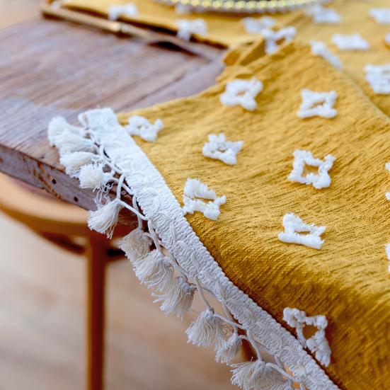 Boho Burlap Yellow Table Runner Wear Resistant Stain-Resistant Machine Washable Summer