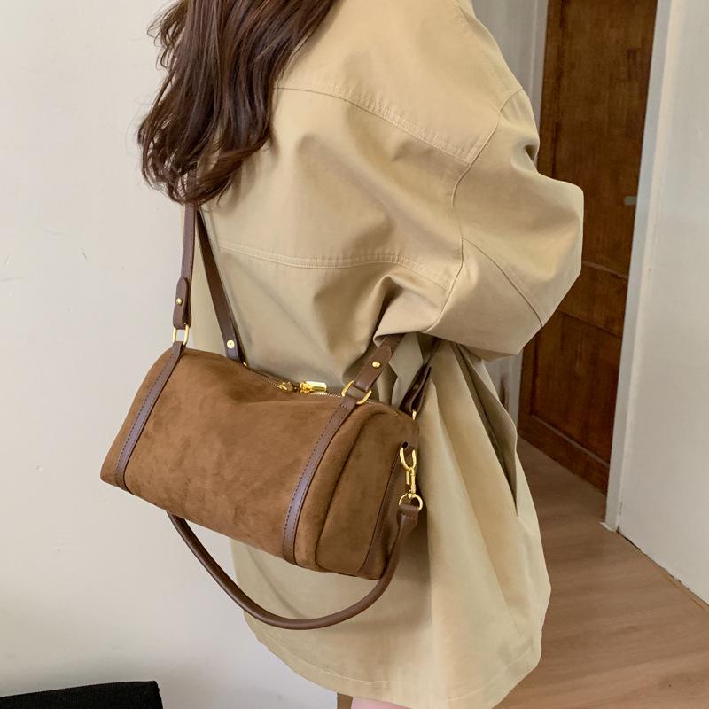 Retro Frosted Boston Women's Large Capacity Tote: Autumn/Winter Shoulder & Crossbody Bowling Bag