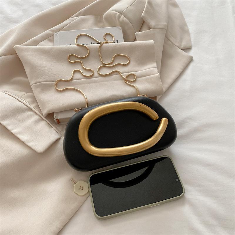 Personalized Metal Small Bag 2025 New Fashion Letter Design Foreign Style Versatile Women's Wrist Shoulder Box Bag