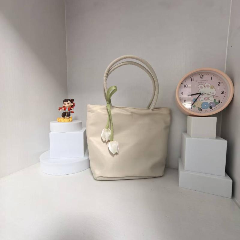 Casual Nylon Shoulder Tote Bag Lovely Tulip Pendant Lightweight Large Capacity Women Handbag for Commute Grocery Shopping