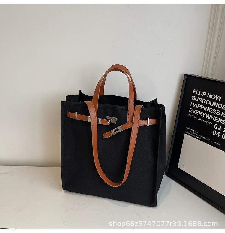 

2025 New Simple Casual Canvas Bag Large Capacity Portable Shoulder Tote Bag Simple Commuter Student Class Bag