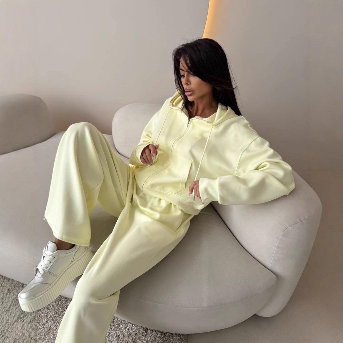 

VAYLA Y2K Спортивная одежда Женский однотонный кардиган на молнии с длинным рукавом, худи, брюки на шнуровке, комплект из двух предметов S жёлтый