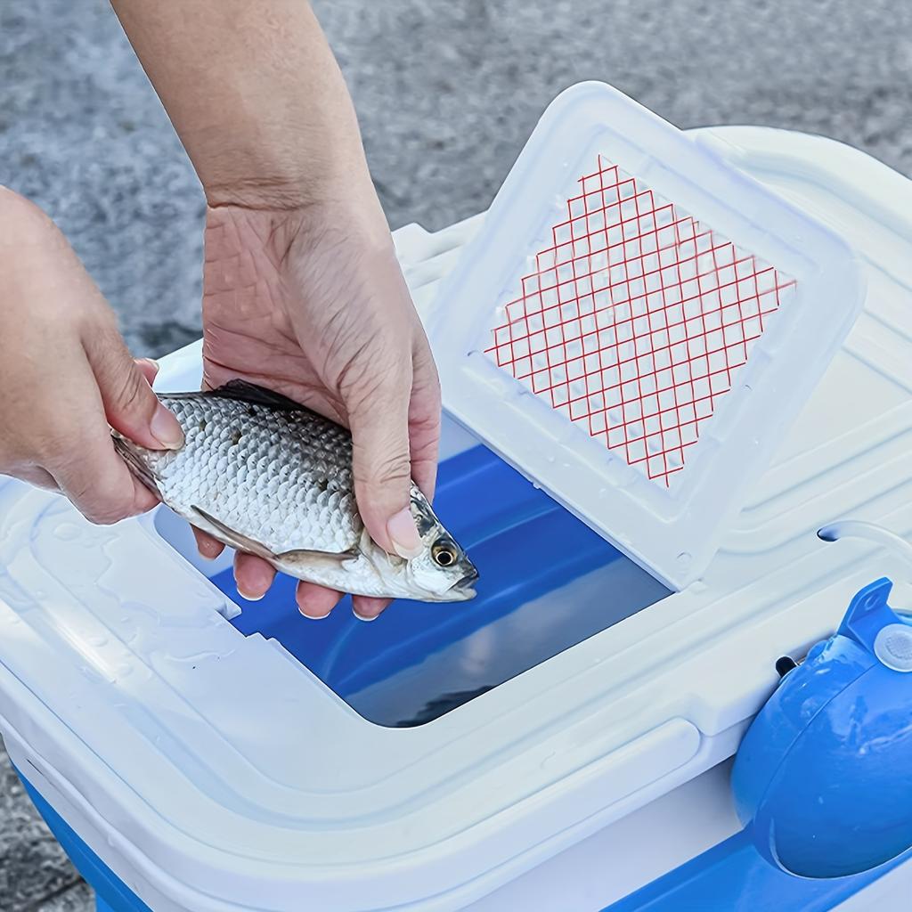 1 Portable Folding Fish Bucket 13L Live Fish Container with Breathable Mesh Suitable for Outdoor Travel, Hiking, and Fishing