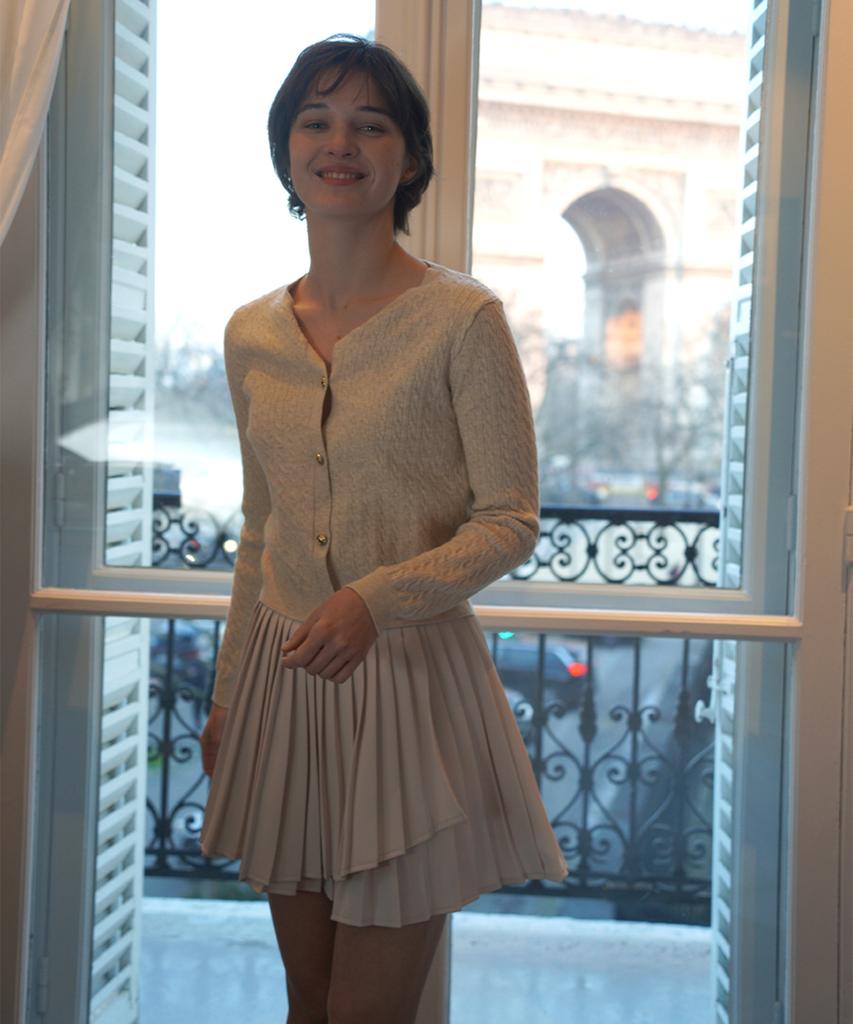 Hypernet Layered Pleated Mini Skirt_Ivory