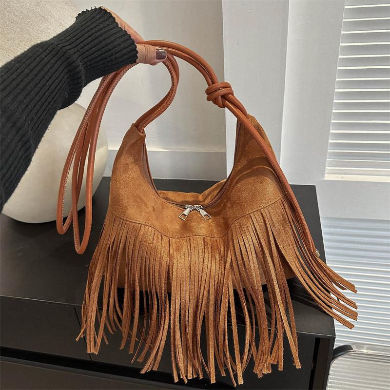 Fashionable Fringe Large Capacity 2024 New Retro Popular Women's Simple Single Shoulder Diagonal Shoulder Bag