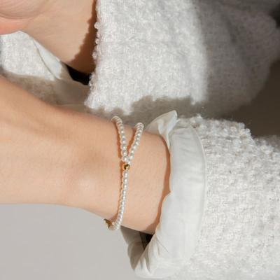 Armband – Armband med pärlor