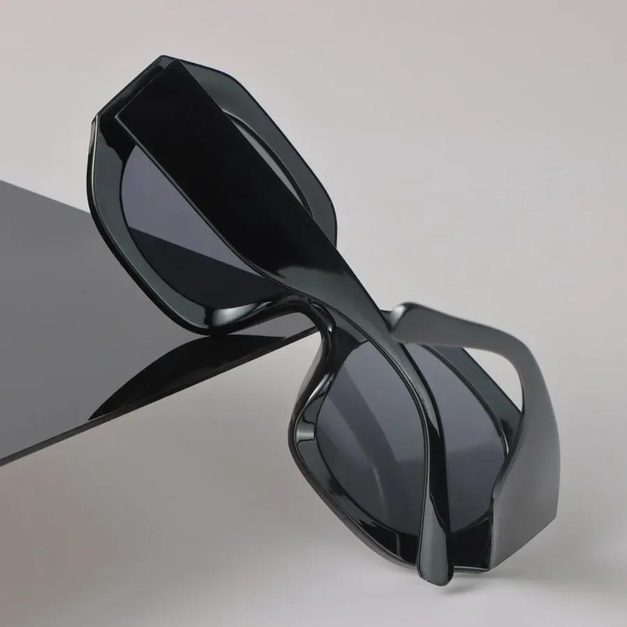 Vintage Rectangle Sunglasses Women Men Casual Fashion Glasses Luxurious Brand Designer Female