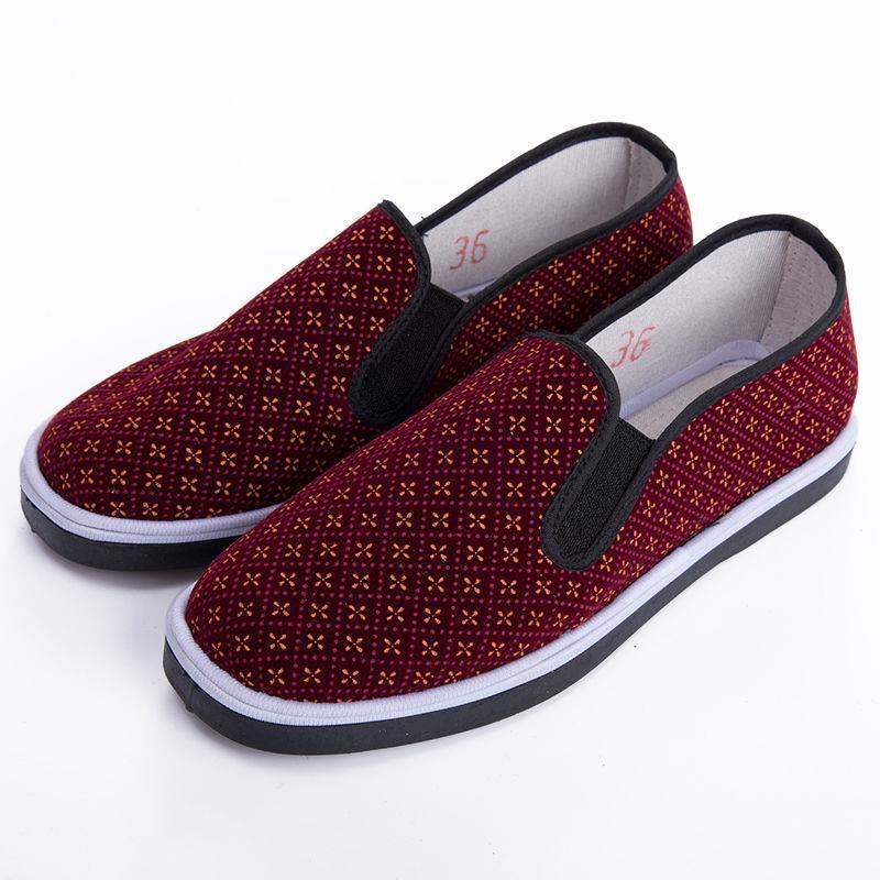 Women's Cloth Shoes New Soft-soled Women's Single Shoes Flat-soled Old Beijing Red Handmade Women Comfortable and Versatile
