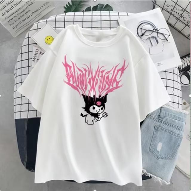 2026 Sanrio Kuromi Camiseta Casual Shortsleeve Roundneck Hotselling Womens summer loose and fashionable style